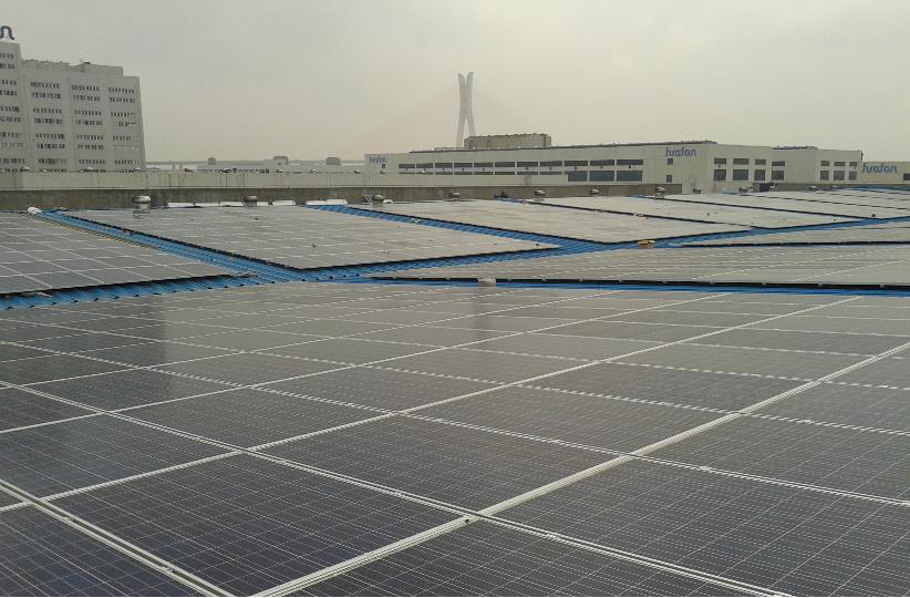 分布式光伏電站 (彩鋼瓦平鋪)